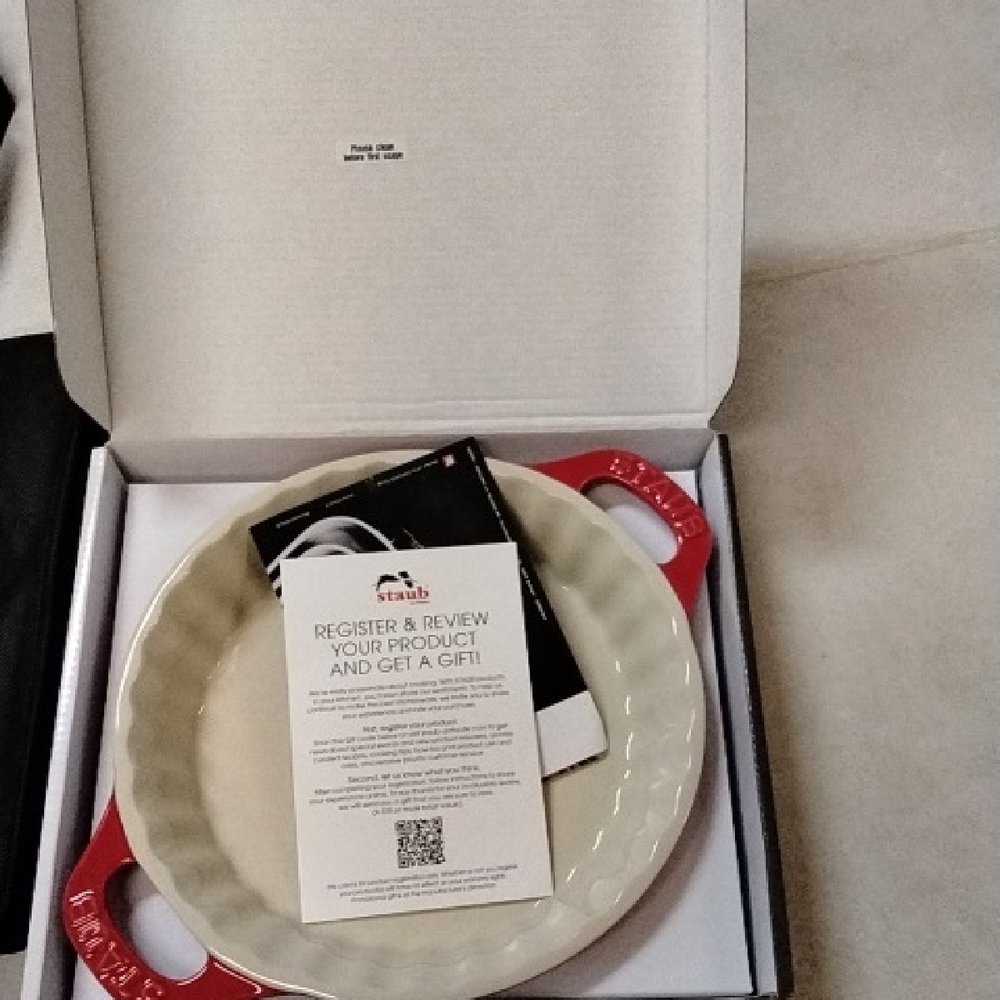 Staub Cherry Red and Ivory Baking Dish